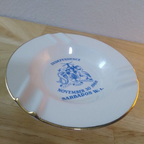 Vintage Other - Vintage Barbados Virgin Islands Independence Commemorative Plate Ashtray